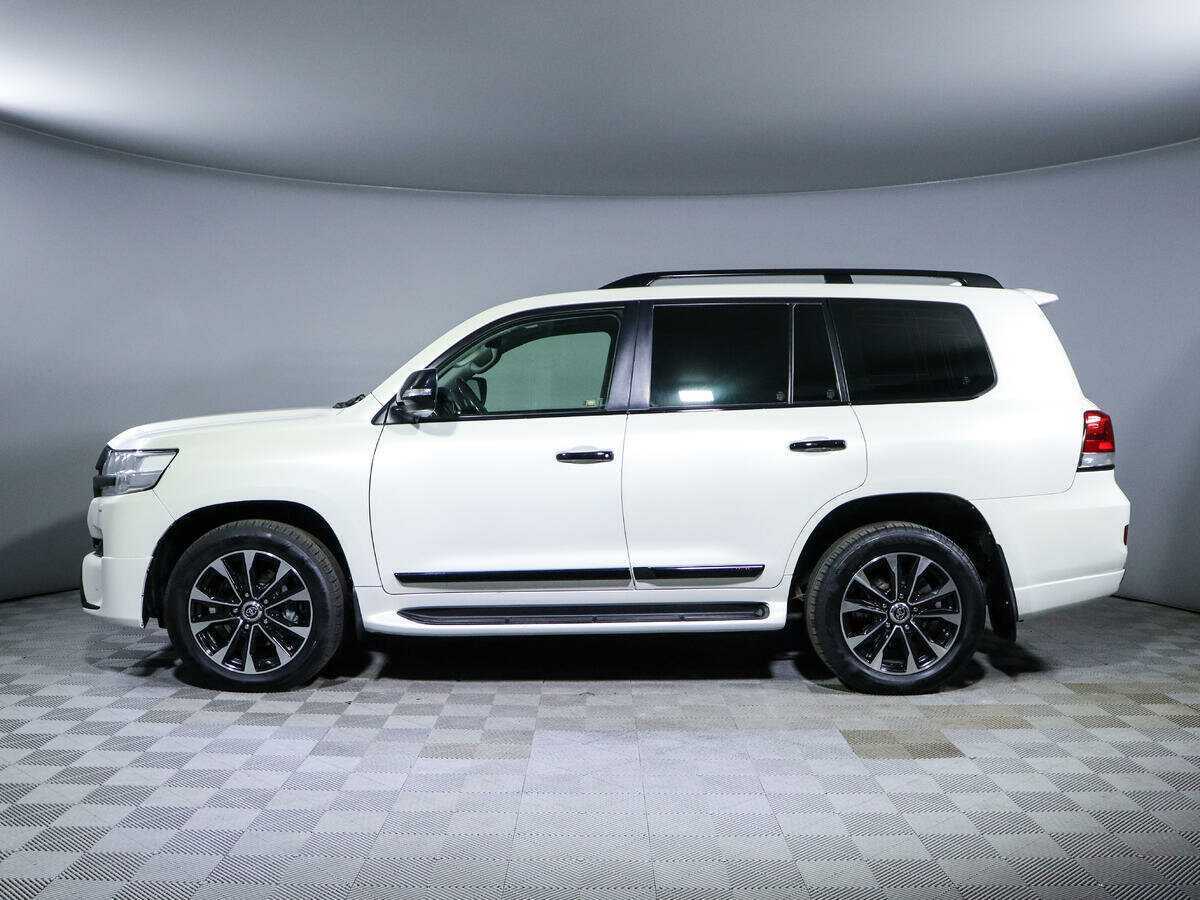 Купить Toyota Land Cruiser с пробегом. Фото: #7