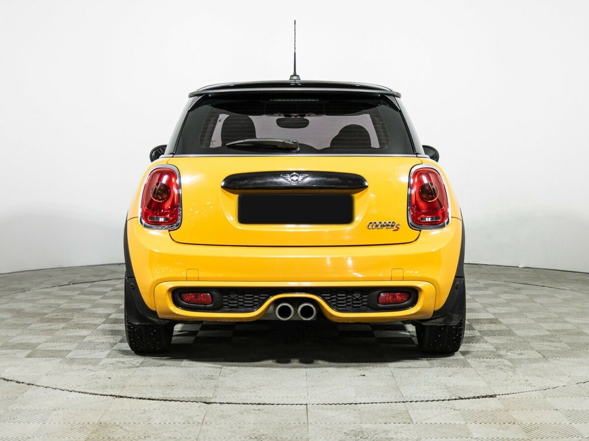 Купить Mini Hatch с пробегом. Фото: #5