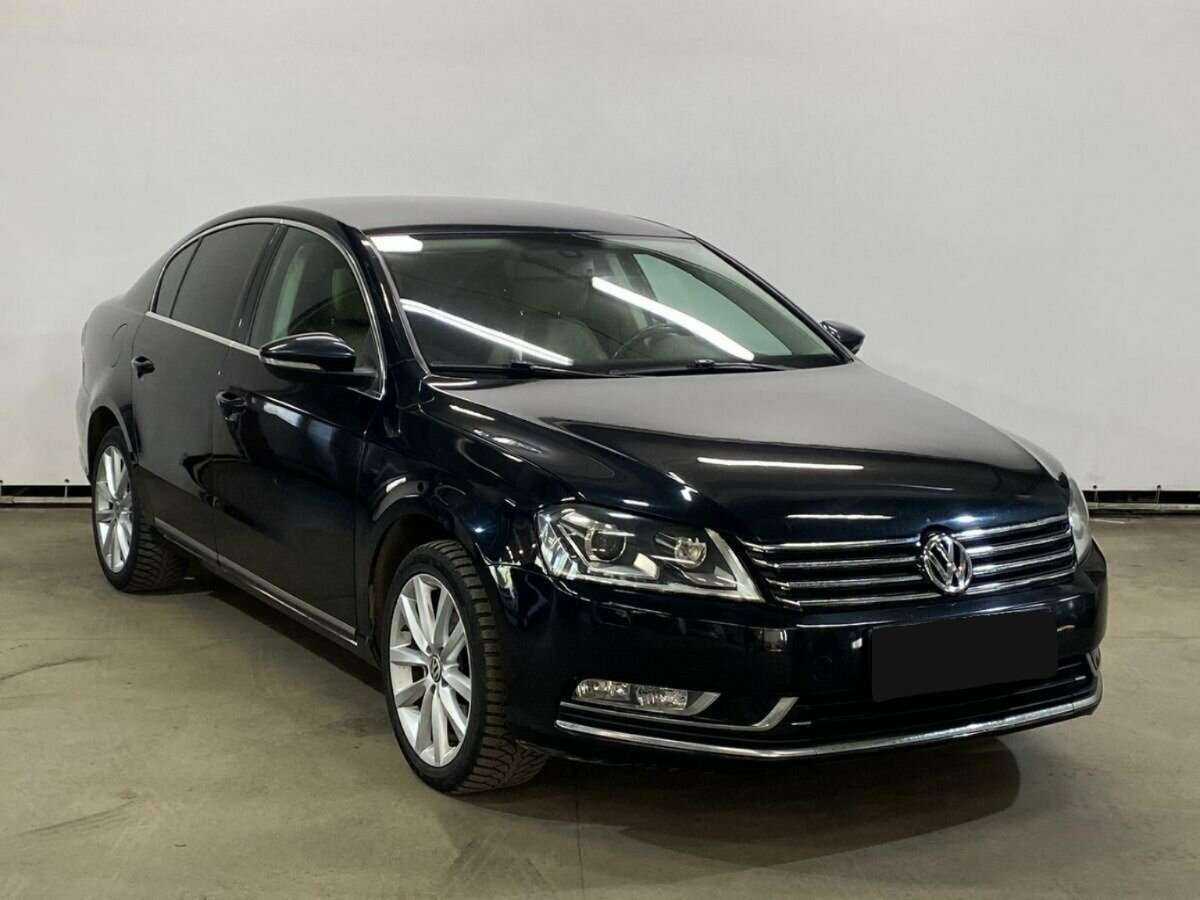 Купить Volkswagen Passat с пробегом. Фото: #2