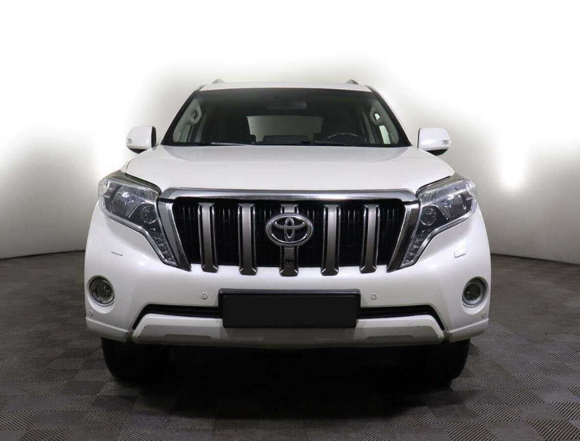 Купить Toyota Land Cruiser Prado с пробегом. Посмотреть фото