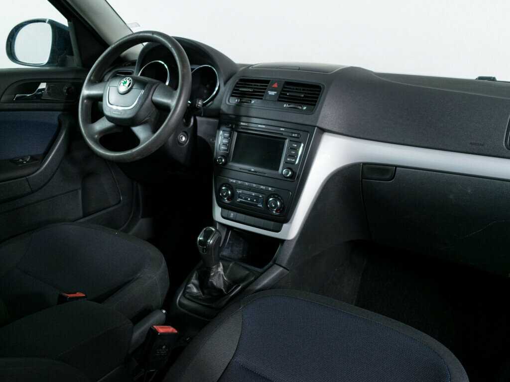 Купить Skoda Yeti с пробегом. Фото: #7