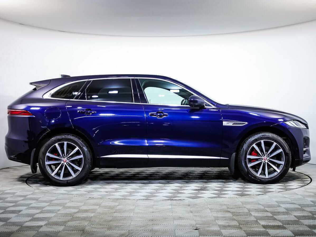 Купить Jaguar F-Pace с пробегом. Фото: #2