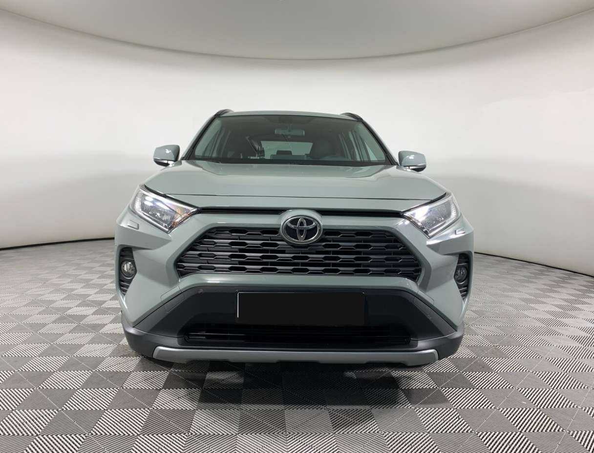 Купить Toyota RAV4 с пробегом. Фото: #1