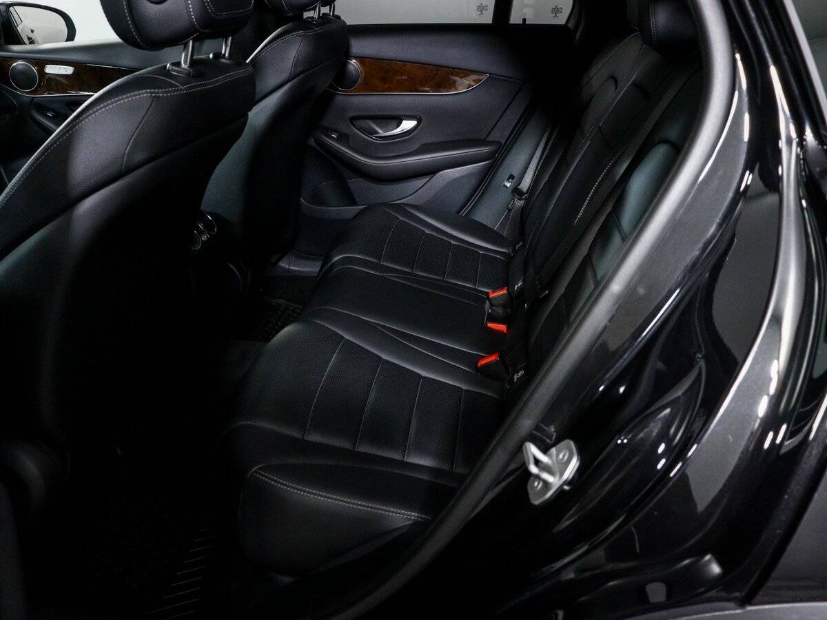 Купить Mercedes-Benz GLC с пробегом. Фото: #9