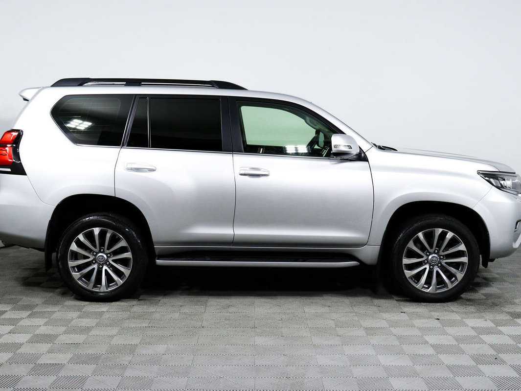 Купить Toyota Land Cruiser Prado с пробегом. Фото: #3