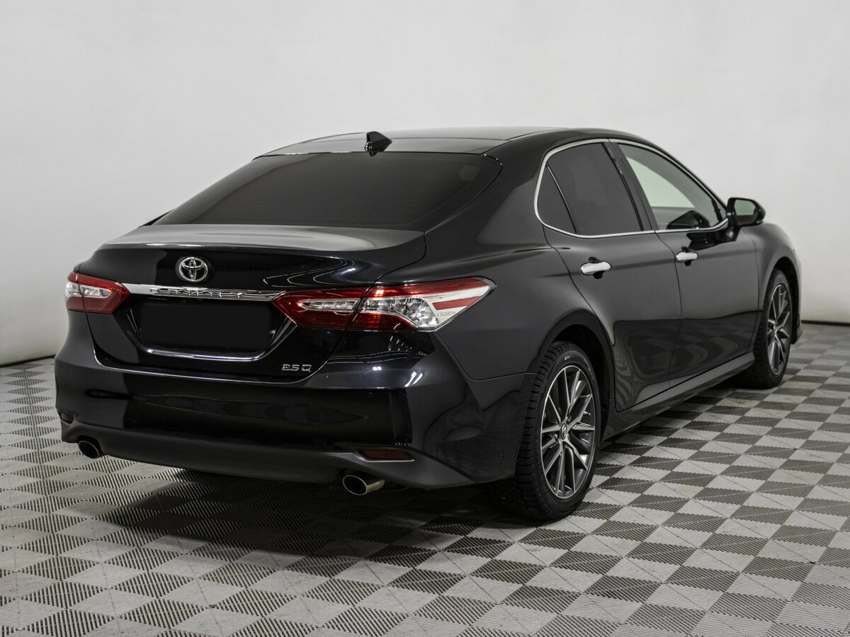 Купить Toyota Camry с пробегом. Фото: #3