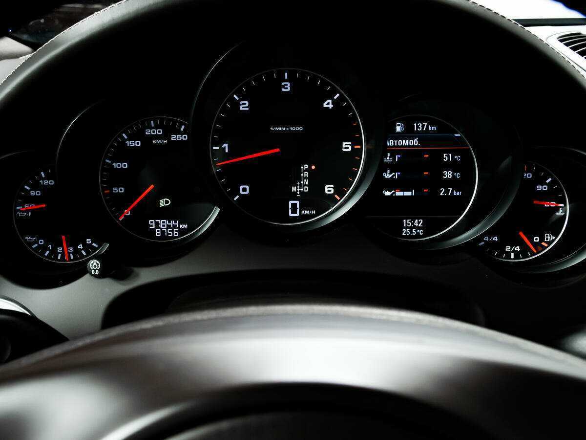 Купить Porsche Cayenne с пробегом. Фото: #9