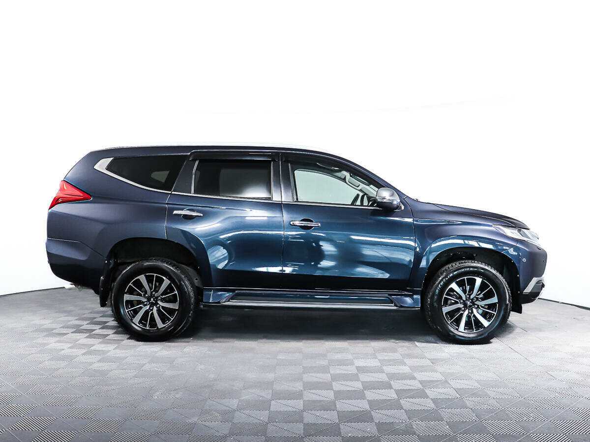 Купить Mitsubishi Pajero Sport с пробегом. Фото: #3