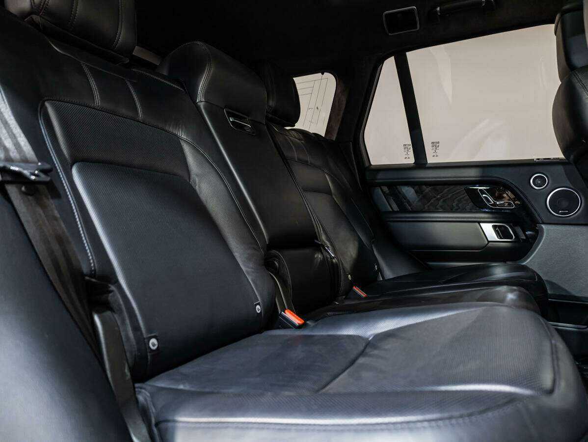 Купить Land Rover Range Rover с пробегом. Фото: #11