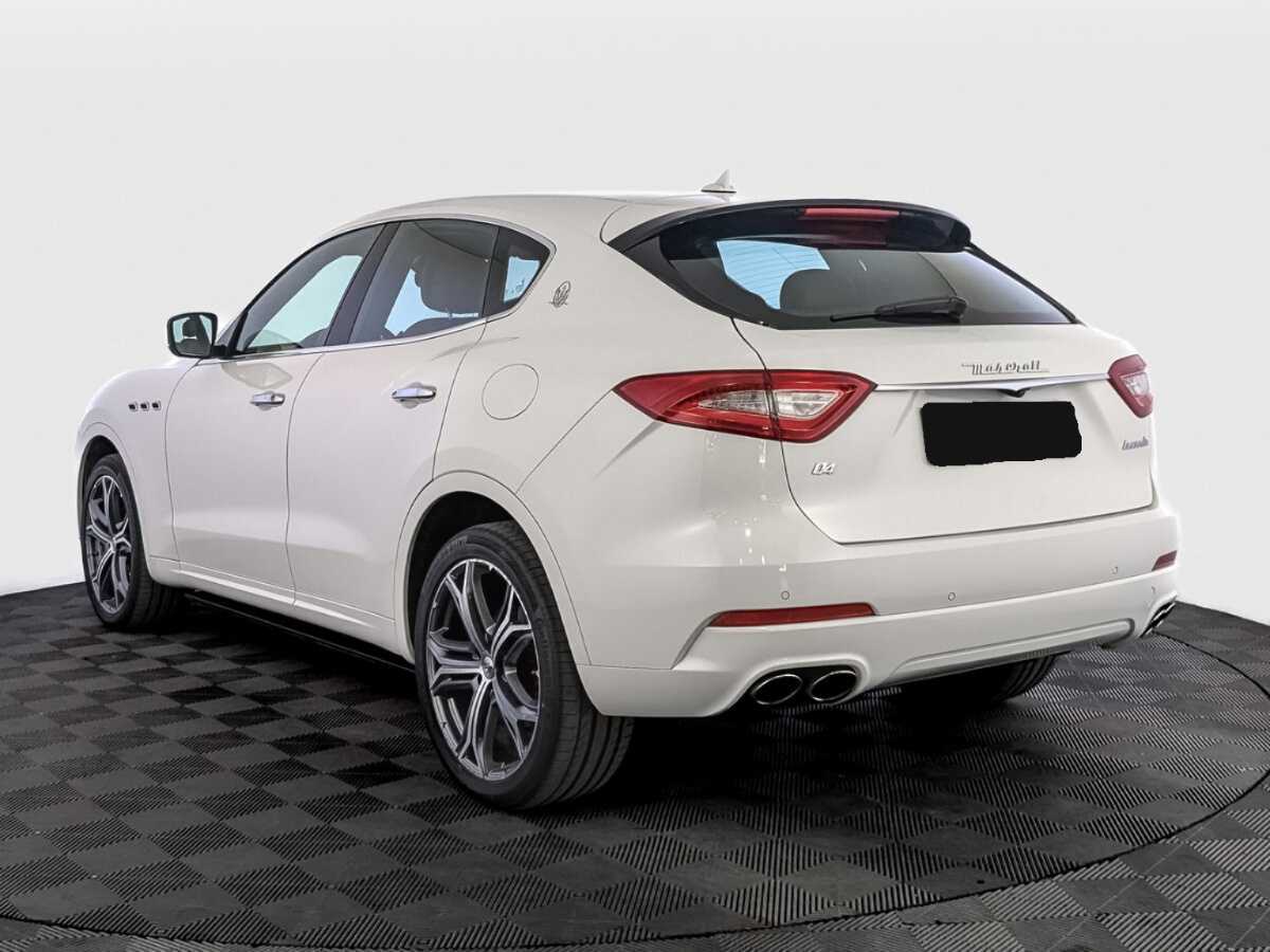 Купить Maserati Levante с пробегом. Фото: #6