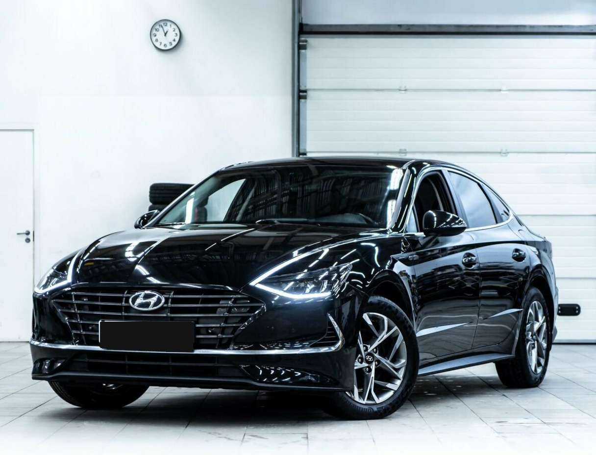 Купить Hyundai Sonata с пробегом. Посмотреть фото