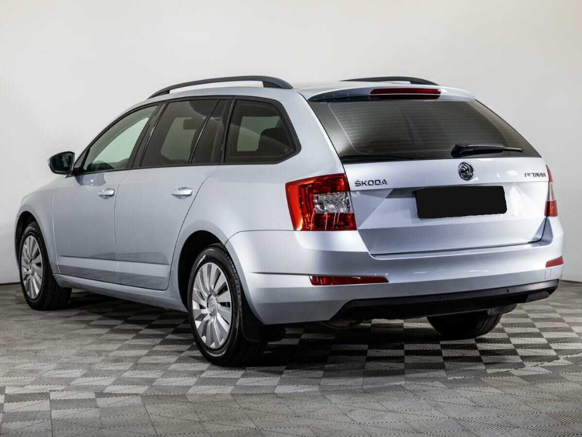 Купить Skoda Octavia с пробегом. Фото: #6