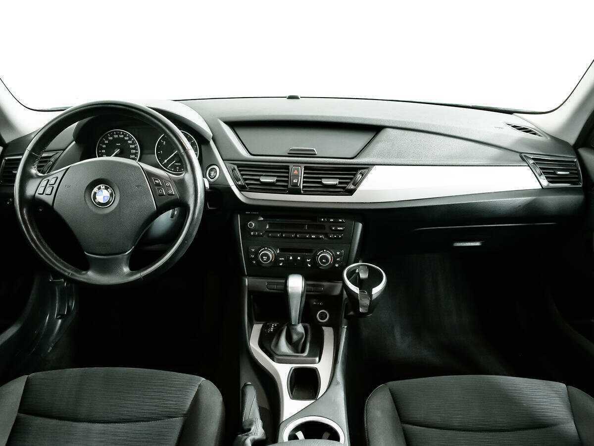 Купить BMW X1 с пробегом. Фото: #10