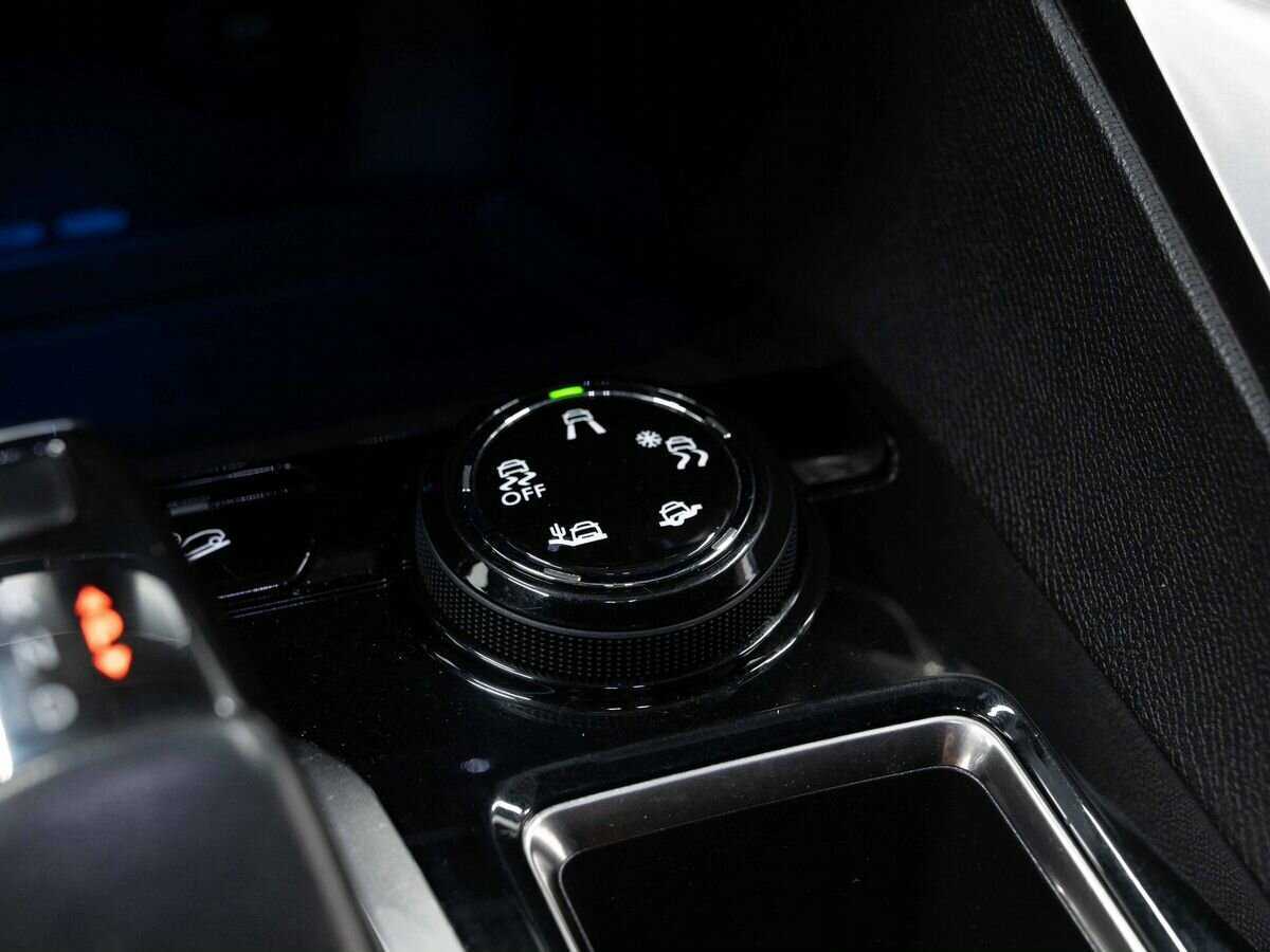 Купить Peugeot 5008 с пробегом. Фото: #25