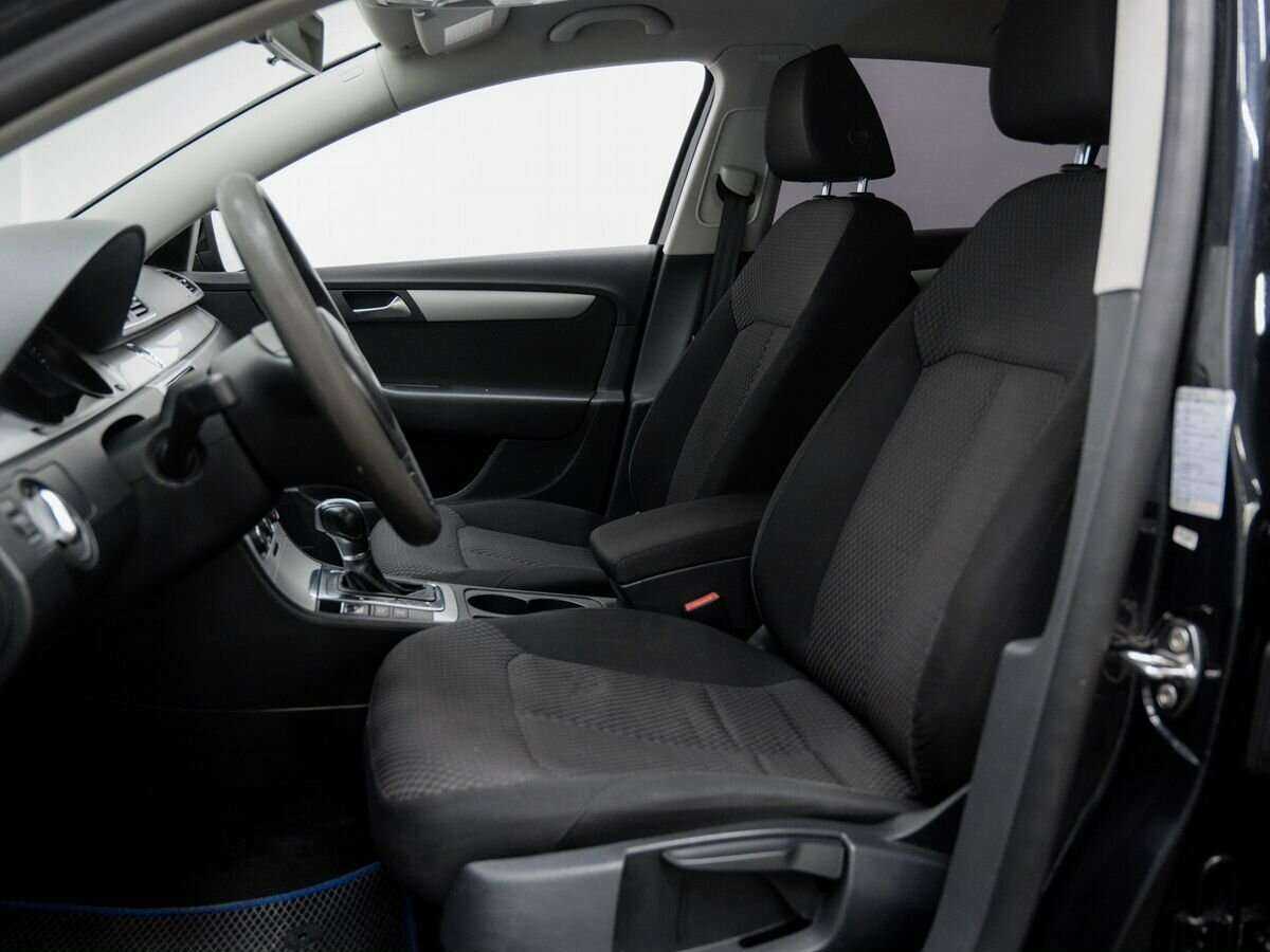 Купить Volkswagen Passat с пробегом. Фото: #7