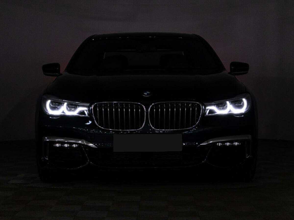 Купить BMW 7 серии с пробегом. Фото: #34