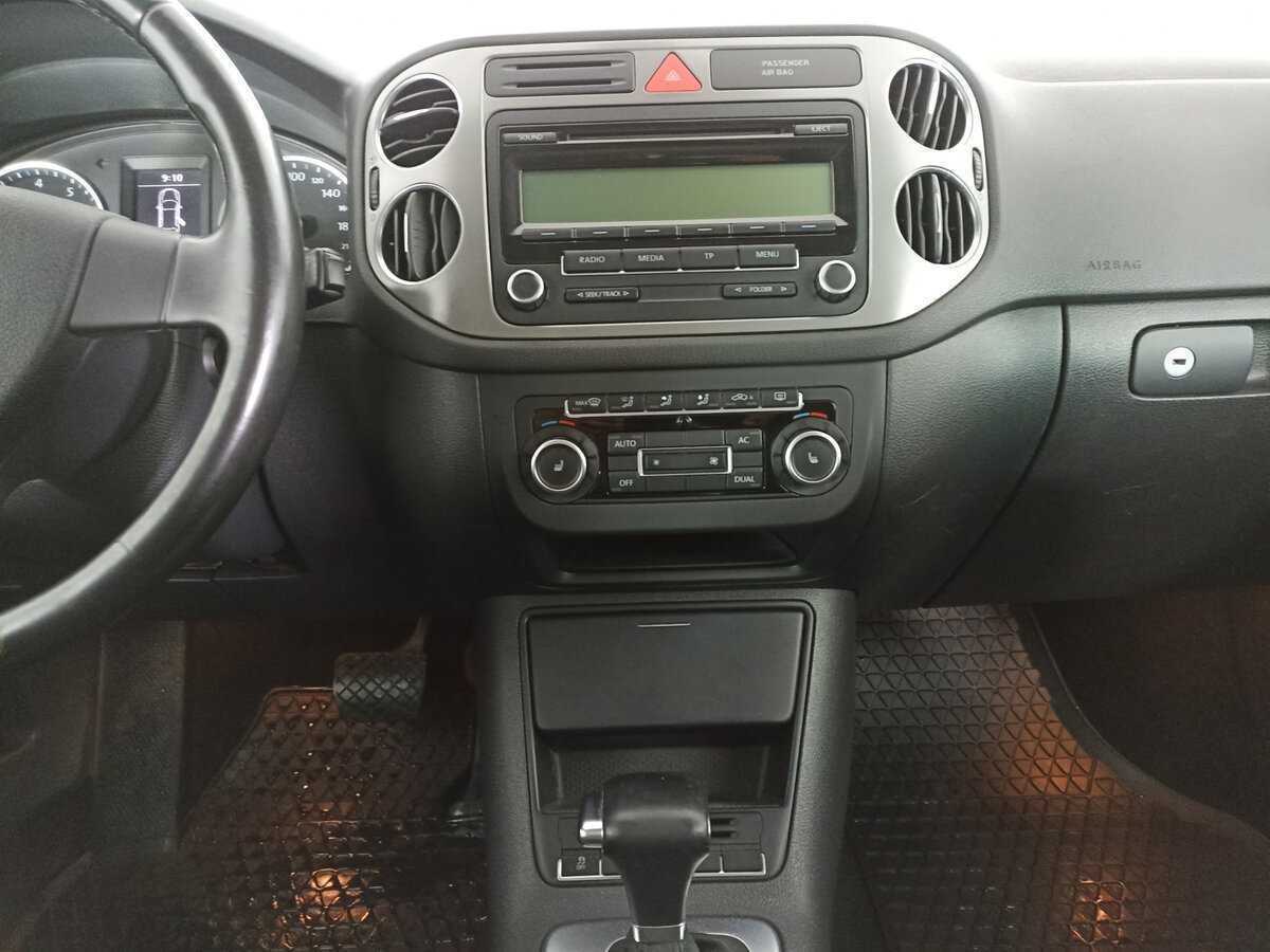 Купить Volkswagen Tiguan с пробегом. Фото: #10