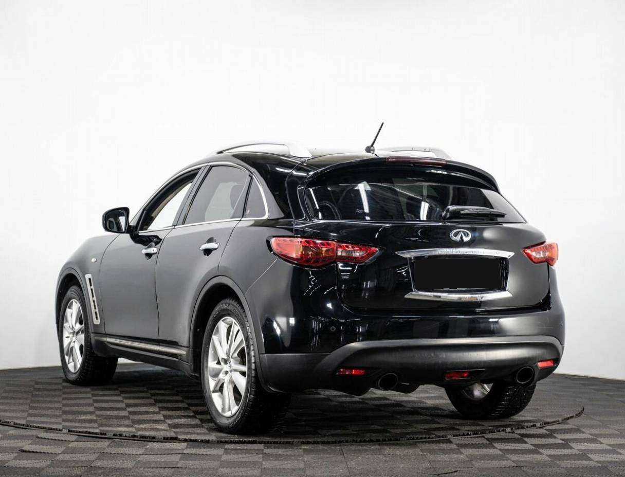 Купить Infiniti FX с пробегом. Фото: #3