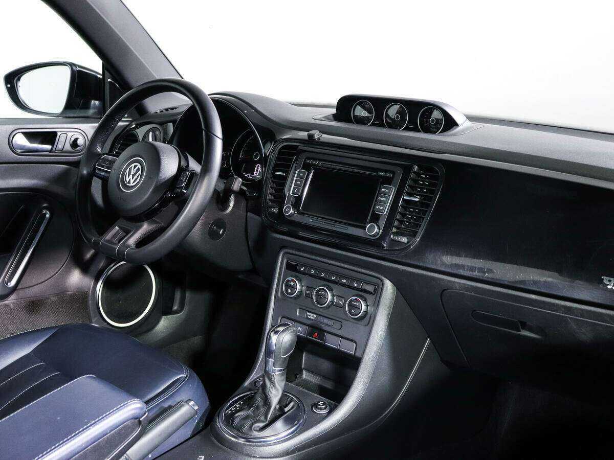Купить Volkswagen Beetle с пробегом. Фото: #6