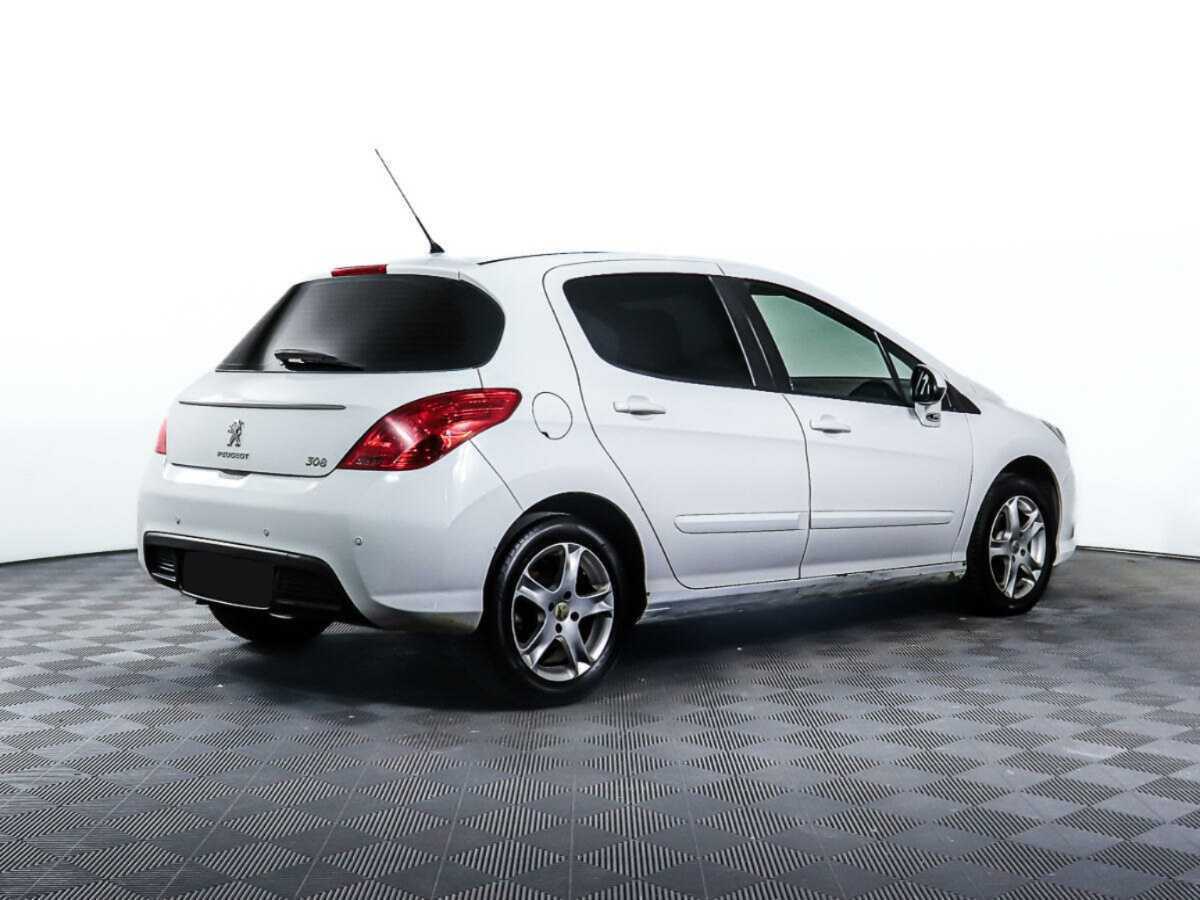 Купить Peugeot 308 с пробегом. Фото: #4