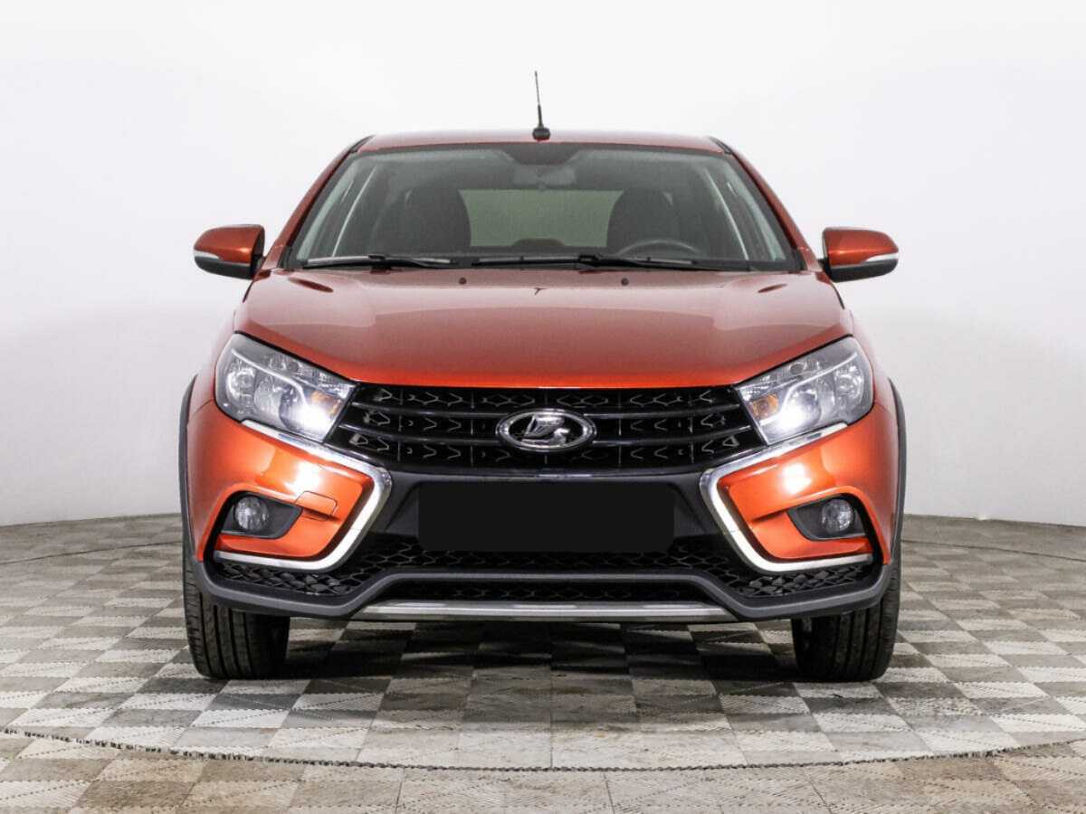 Купить Lada (ВАЗ) Vesta с пробегом. Фото: #1