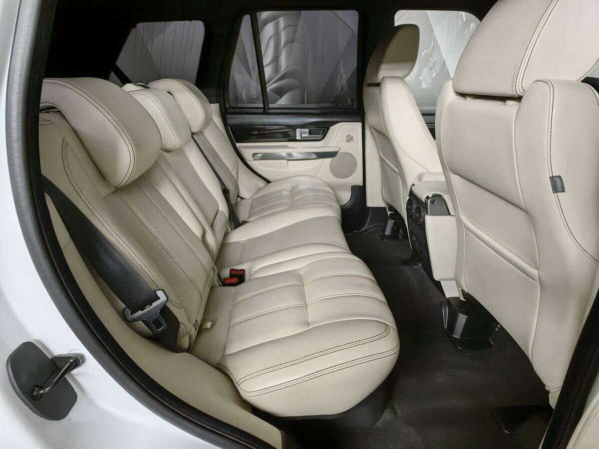 Купить Land Rover Range Rover Sport с пробегом. Фото: #11