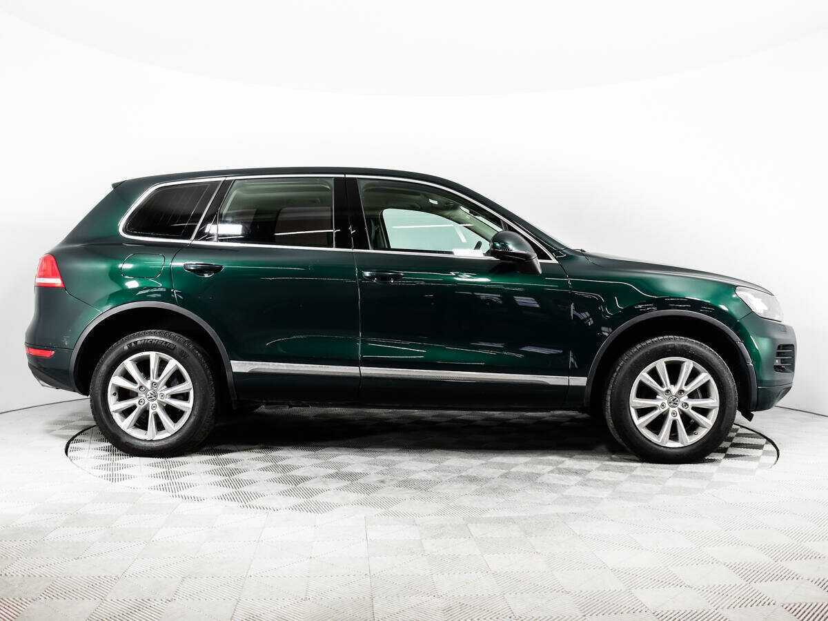 Купить Volkswagen Touareg с пробегом. Фото: #3