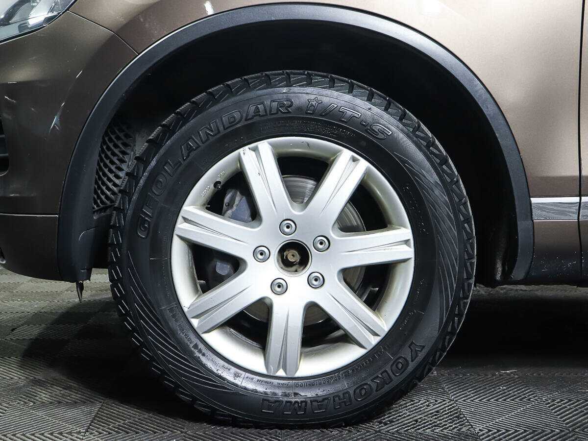 Купить Volkswagen Touareg с пробегом. Фото: #20