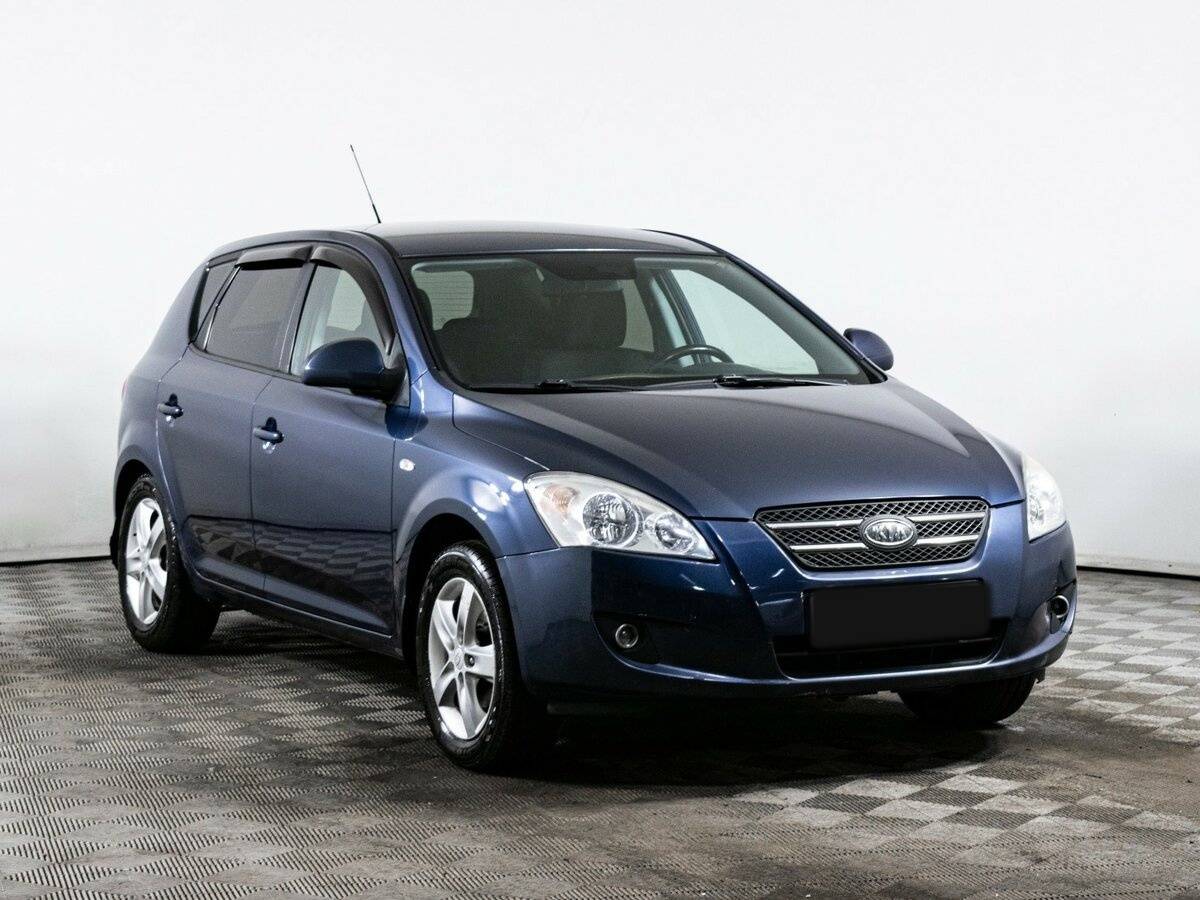Купить Kia Ceed с пробегом. Фото: #2