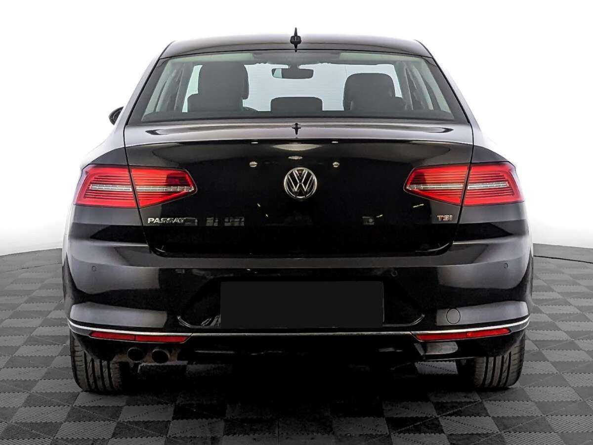 Купить Volkswagen Passat с пробегом. Фото: #5