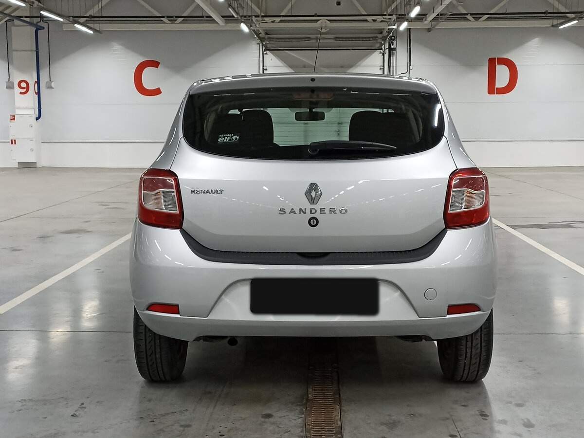 Купить Renault Sandero с пробегом. Фото: #5
