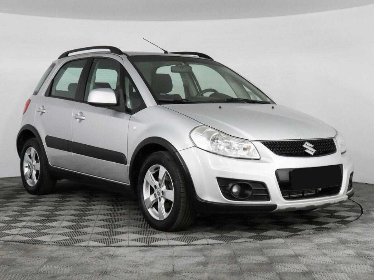 Купить Suzuki SX4 с пробегом. Фото: #2