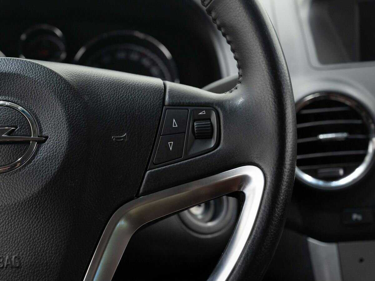 Купить Opel Antara с пробегом. Фото: #17
