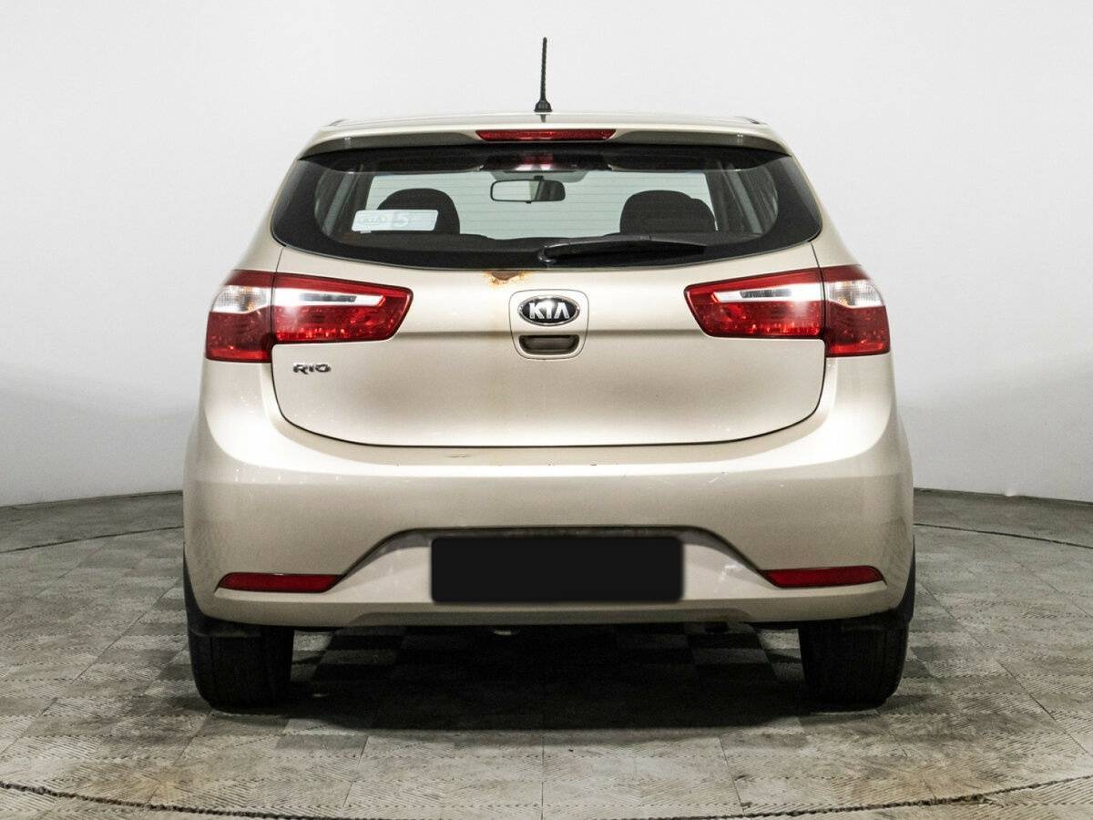 Купить Kia Rio с пробегом. Фото: #5