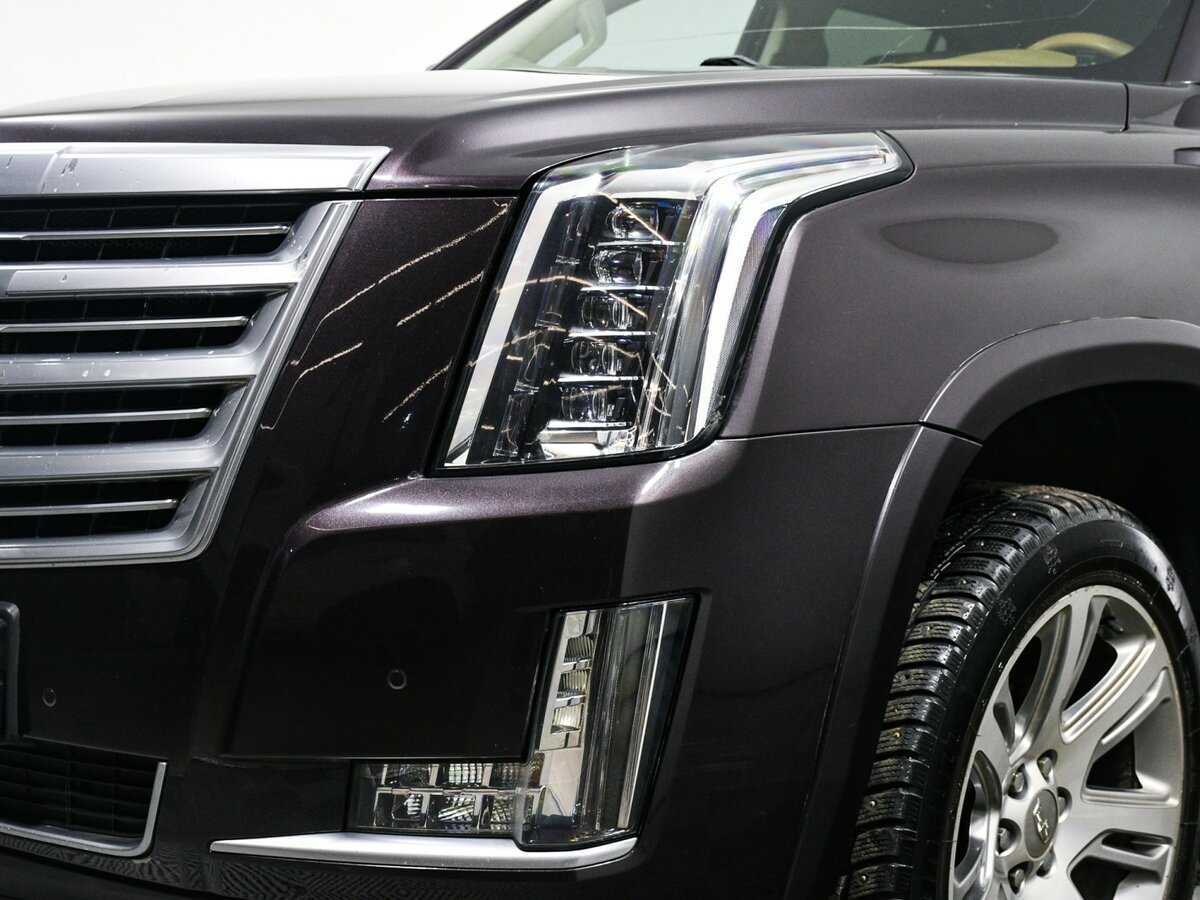 Купить Cadillac Escalade с пробегом. Фото: #13
