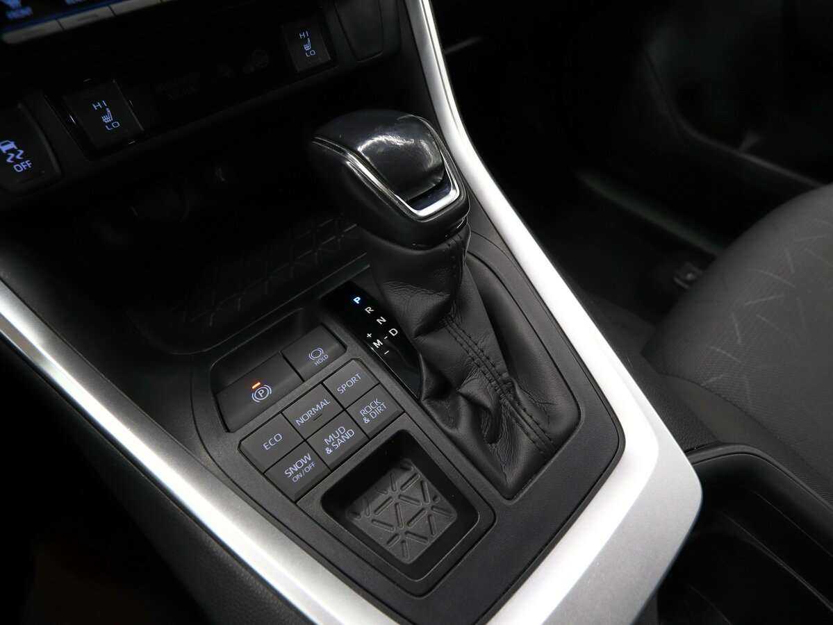 Купить Toyota RAV4 с пробегом. Фото: #13