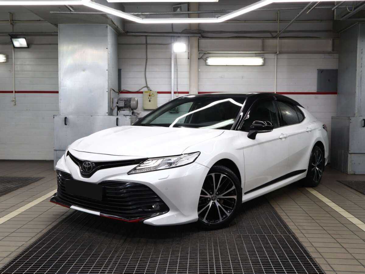 Купить Toyota Camry с пробегом. Фото: #0