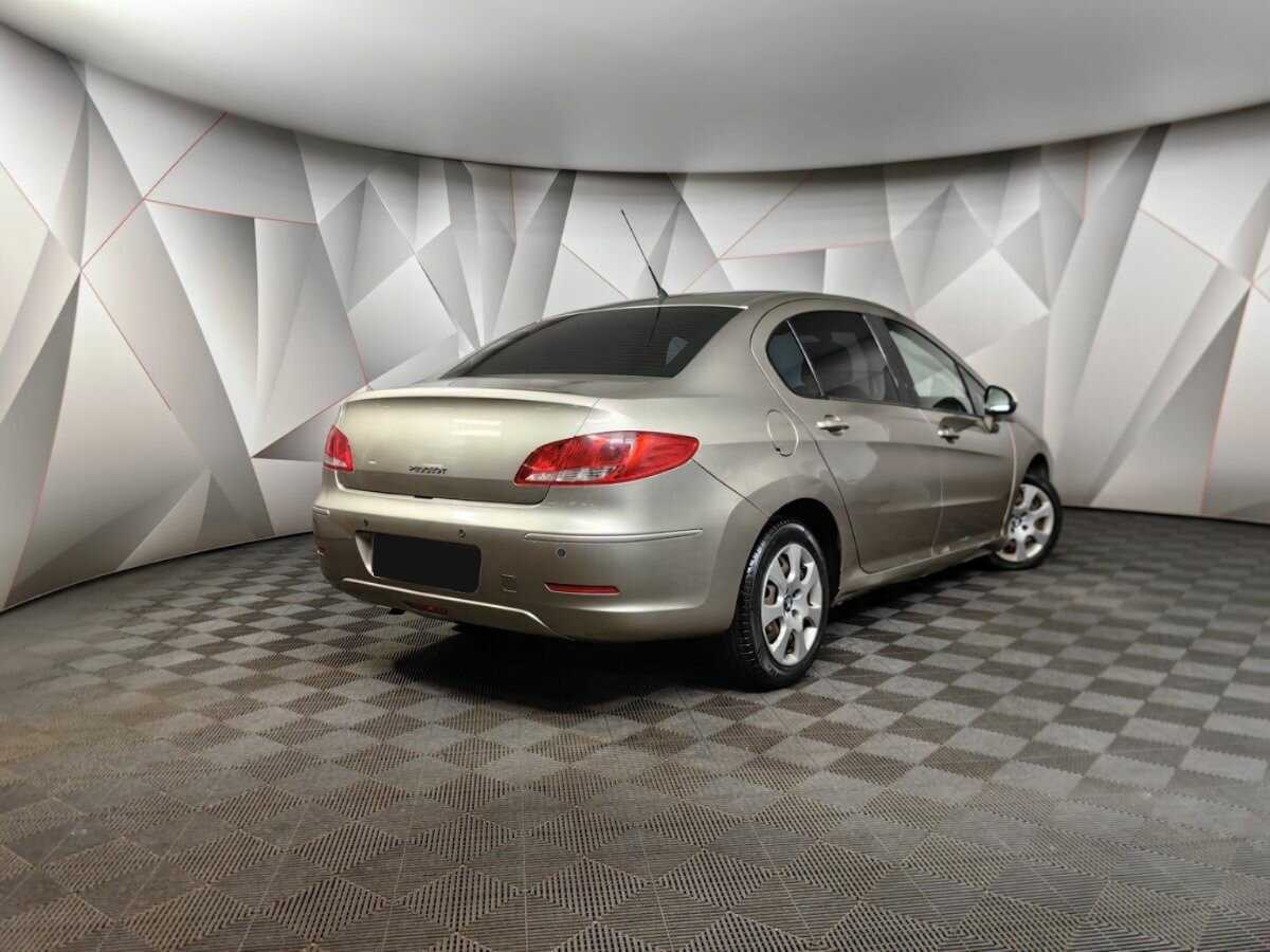 Купить Peugeot 408 с пробегом. Фото: #1
