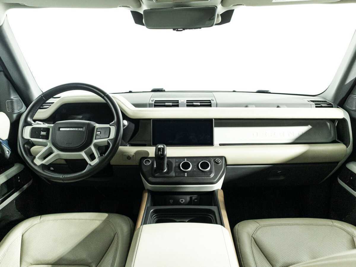 Купить Land Rover Defender с пробегом. Фото: #12