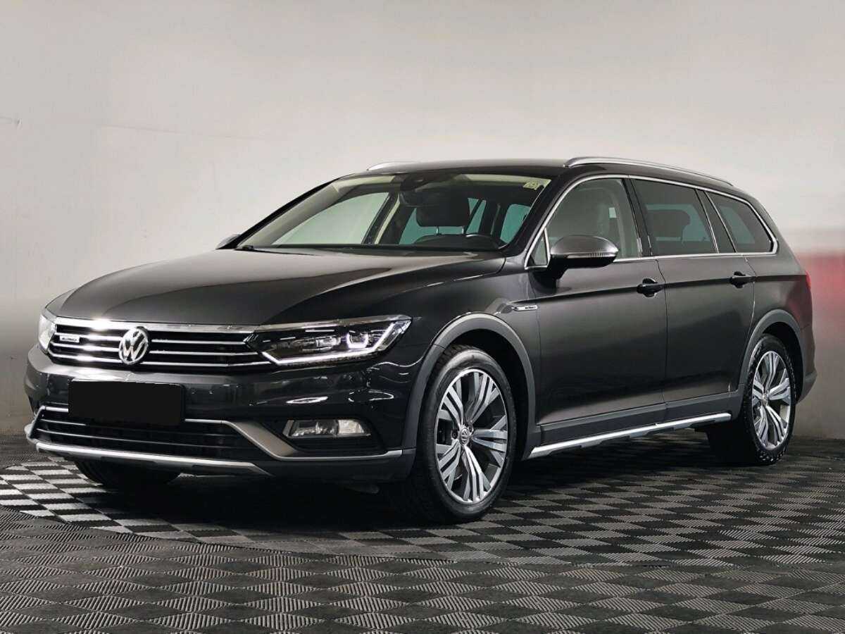 Купить Volkswagen Passat с пробегом. Посмотреть фото