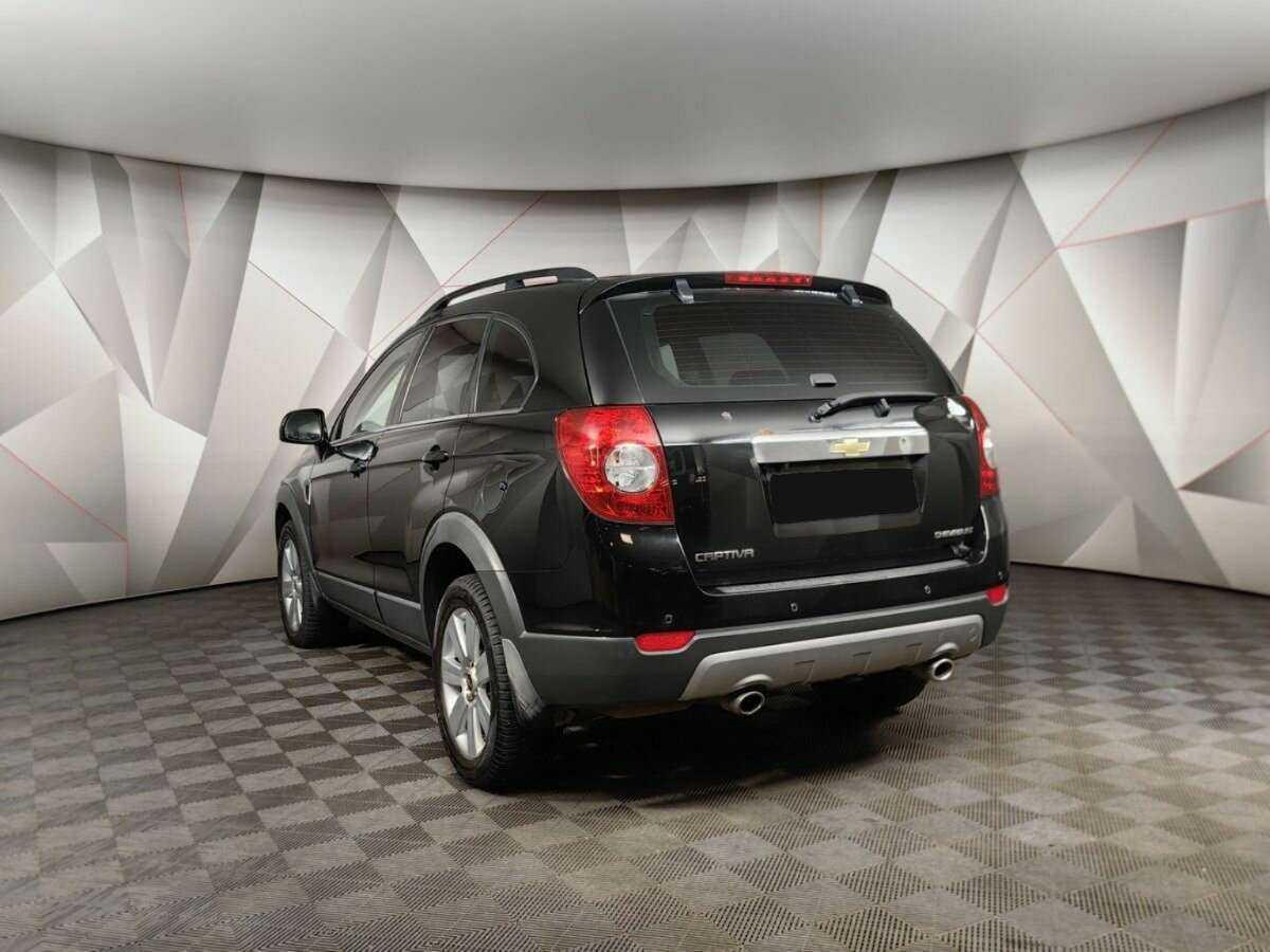 Купить Chevrolet Captiva с пробегом. Фото: #3