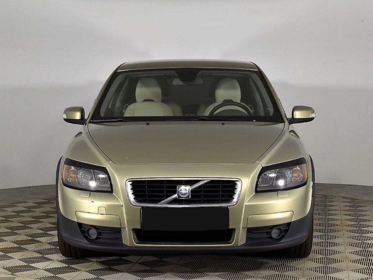 Купить Volvo C30 с пробегом. Фото: #2