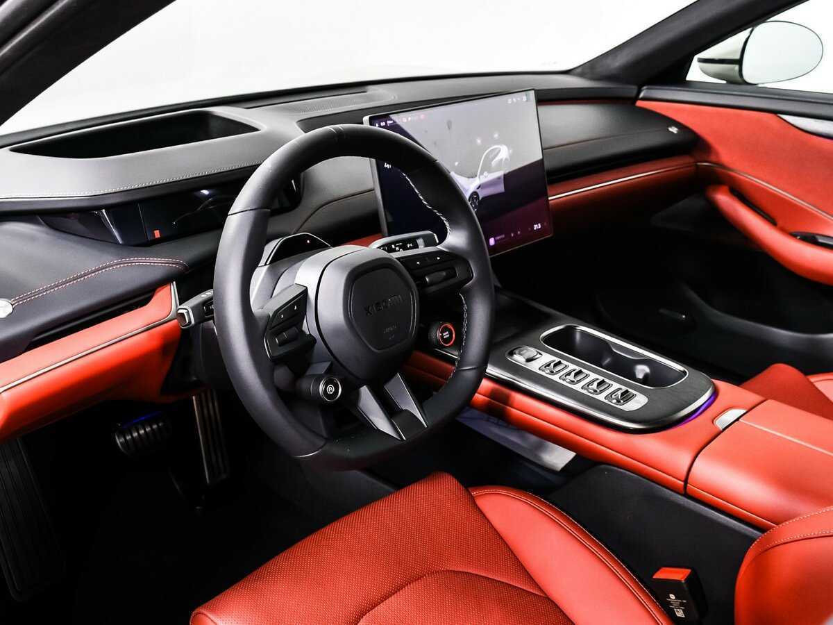 Купить Xiaomi SU7 с пробегом. Фото: #11