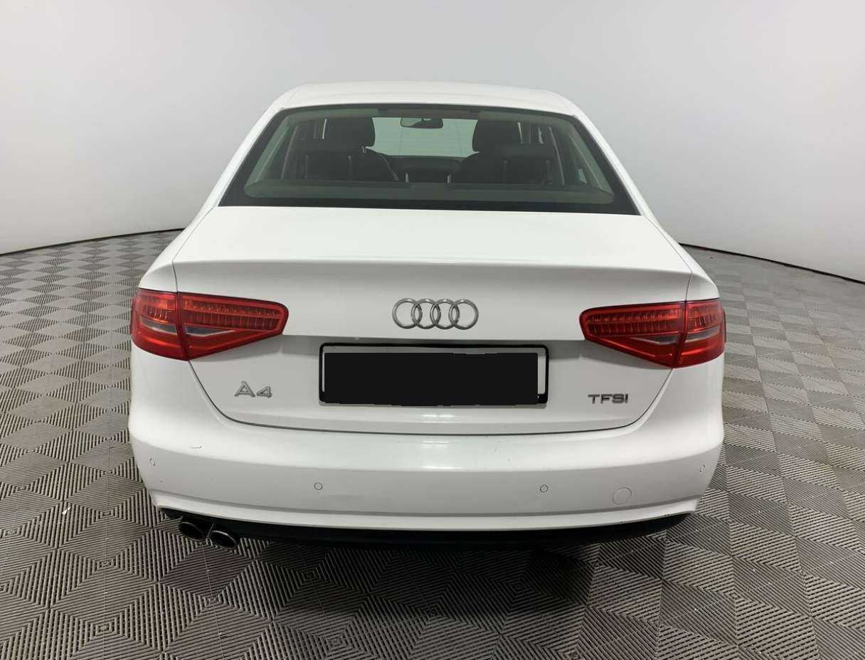 Купить Audi A4 с пробегом. Фото: #4