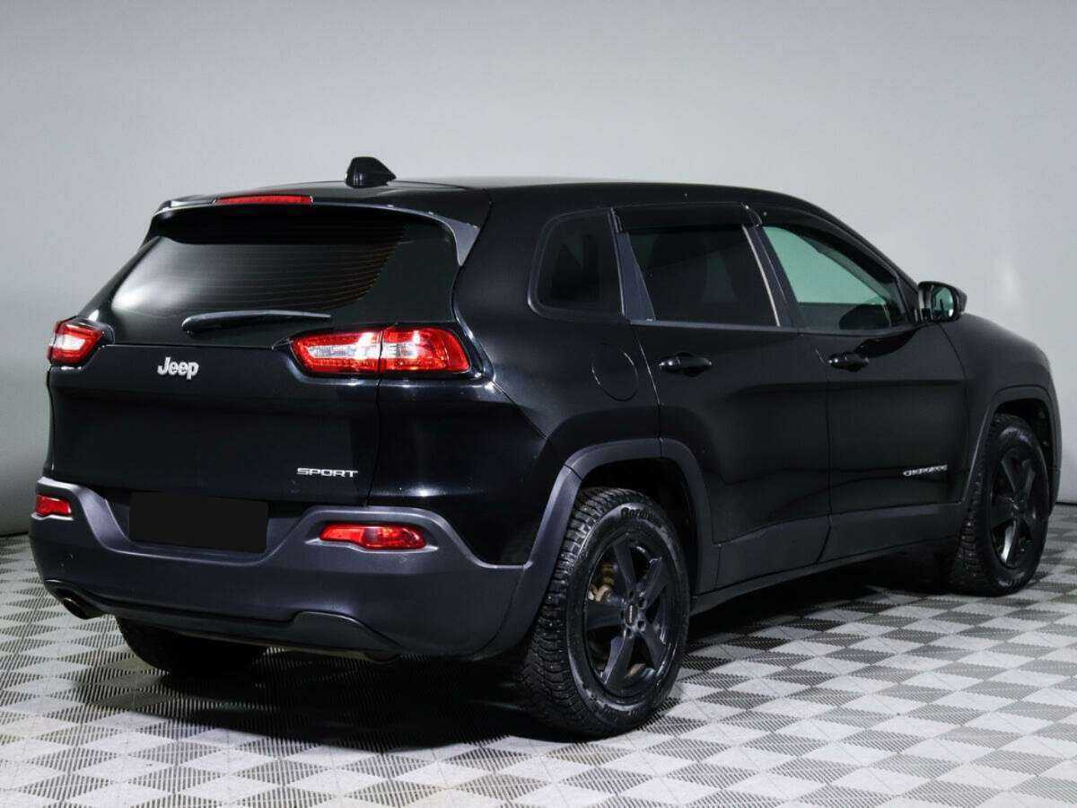 Купить Jeep Cherokee с пробегом. Фото: #3