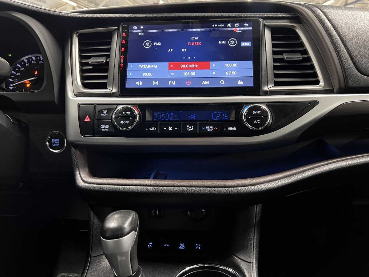 Купить Toyota Highlander с пробегом. Фото: #14
