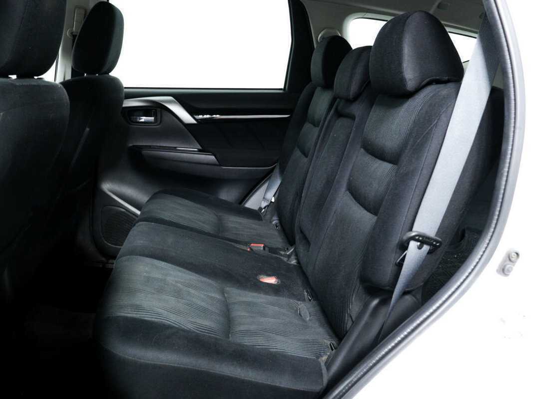 Купить Mitsubishi Pajero Sport с пробегом. Фото: #11