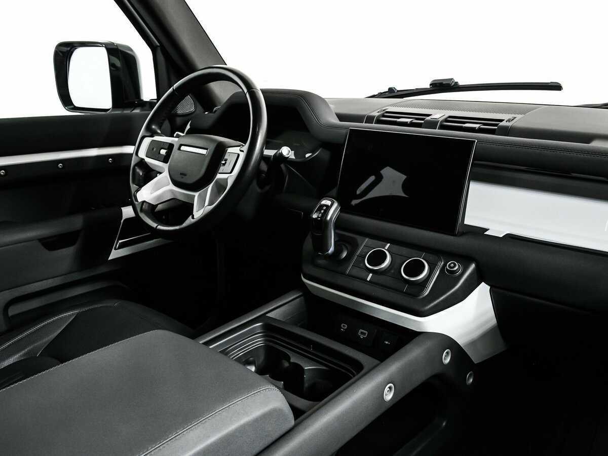 Купить Land Rover Defender с пробегом. Фото: #8