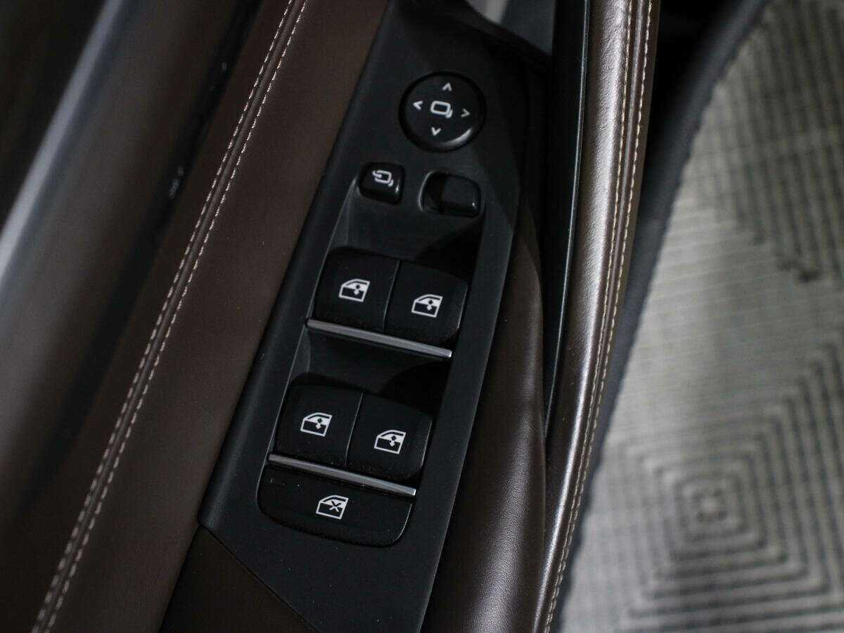 Купить BMW 5 серии с пробегом. Фото: #10