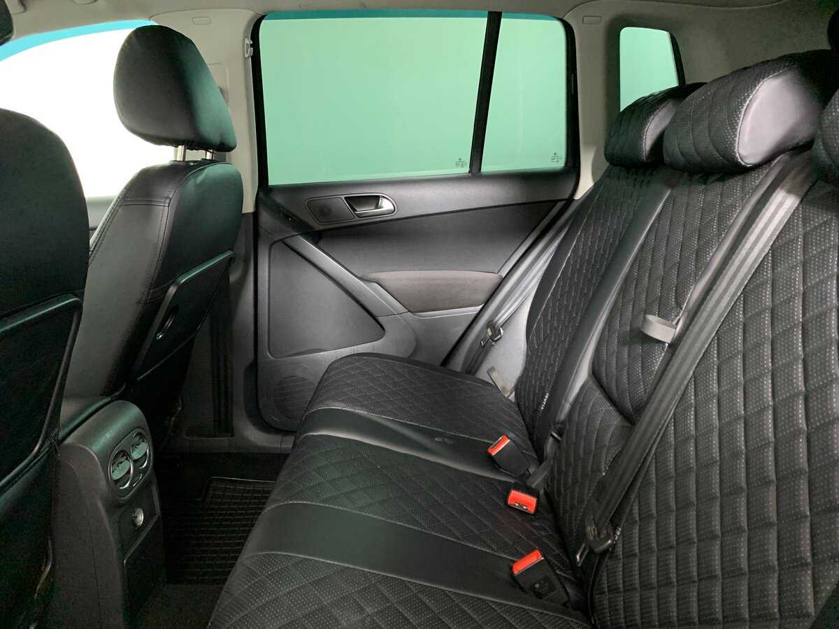 Купить Volkswagen Tiguan с пробегом. Фото: #18